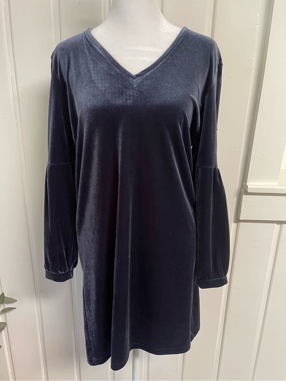 Madewell Navy Velvet V-Neck Long Sleeve Dress XS